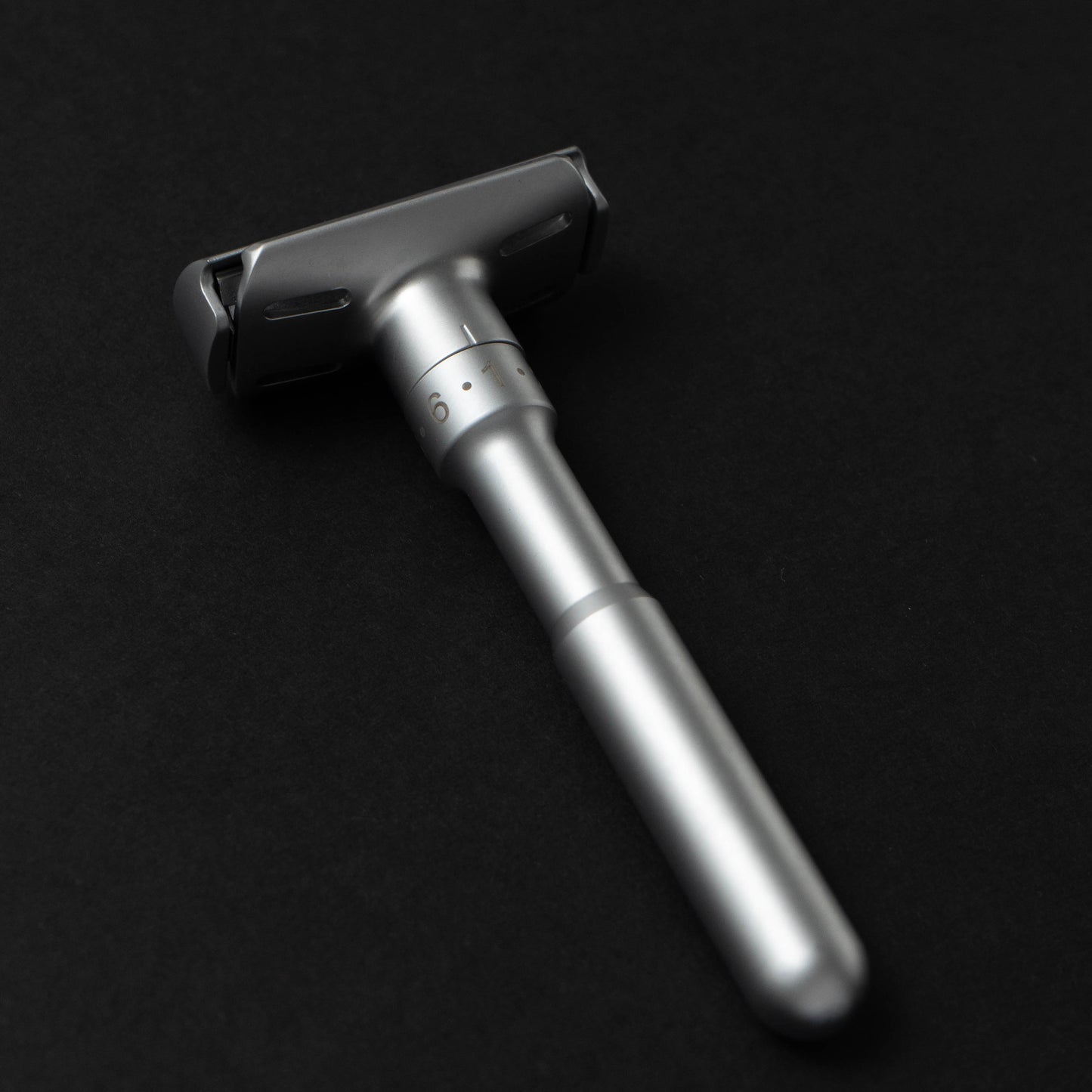 eternus razor